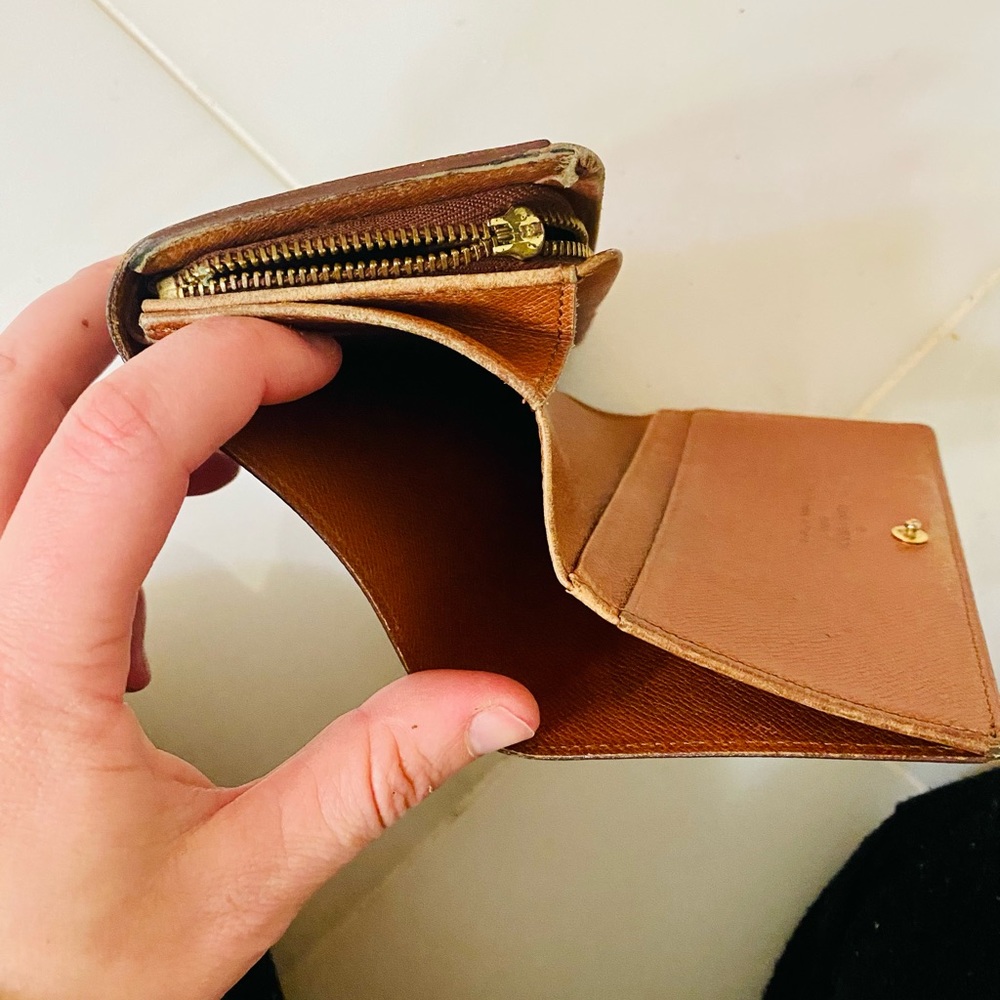 Lv Wallet - image 7